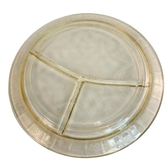 Vintage Federal Glass Amber Depression Divided Dinner Plates Set Of 2 Embossed F - Picture 5 of 9